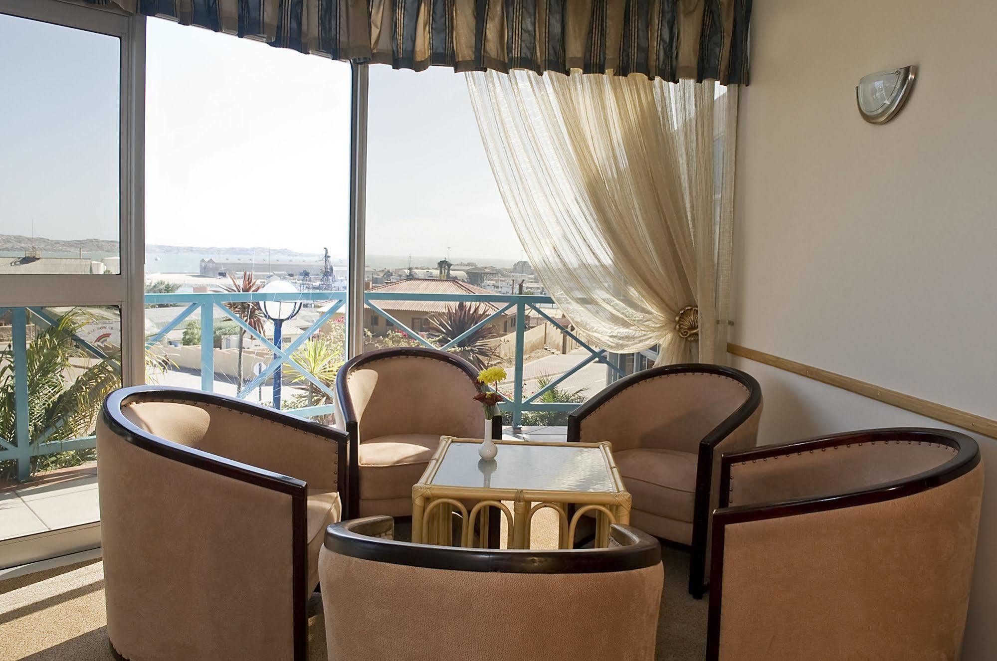 Sea-View Zum Sperrgebiet Hotel Luderitz Exterior photo